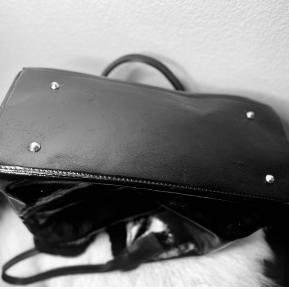 Laura DiMaggio Chic Black Faux Fur Tote Bag - Picture 9 of 10
